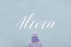 Alivia Script Font